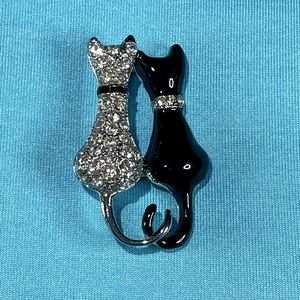 Cat Lovers Brooch